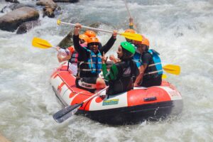 Rafting en el Río La Vieja