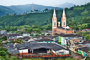 Vive las tradicionales fiestas de la Amistad en Marsella, los lazos que unen a Risaralda